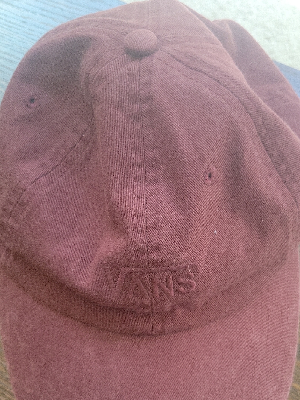 Vans Embroidered Adjustable Logo Cap in Burgundy